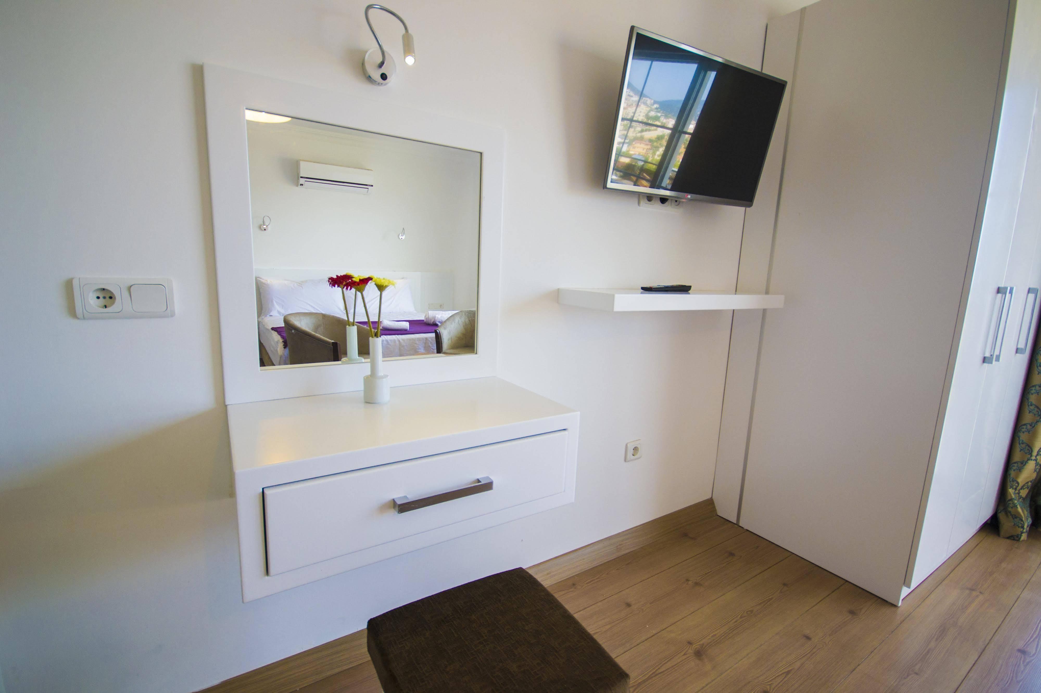 Kelebek Studio Apartments Kalkan Buitenkant foto